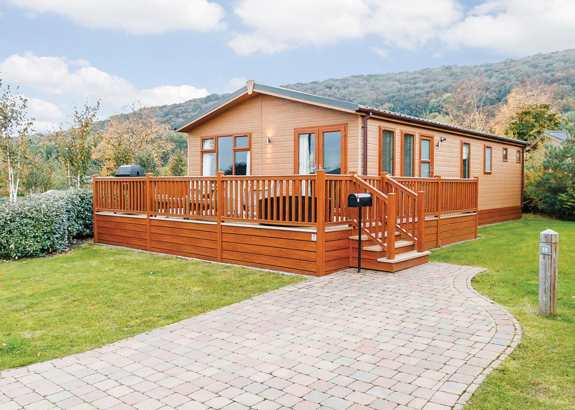 Cheddar Woods Resort And Spa 외부 사진